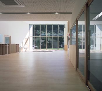 プレイルーム・テラス